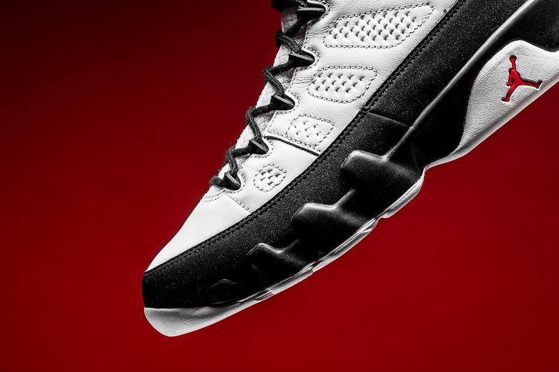 air-jordan-9-space-jam_02