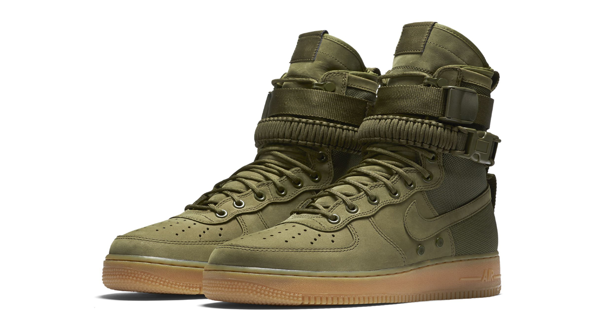 nike-sfaf-1_03