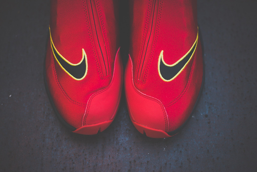 Nike Flight Glove 98 “Miami Heat”