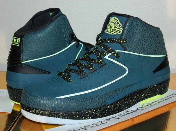 air-jordan-2-night-shade-sample-01-570x425