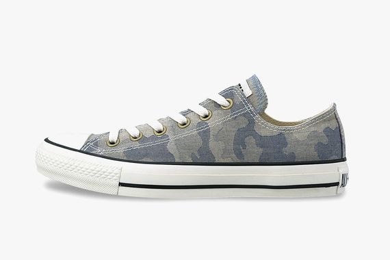 converse-jacquard camo