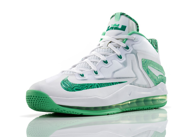 Lebron_11_Low_Easter_100_3qtr_0266_FB_large