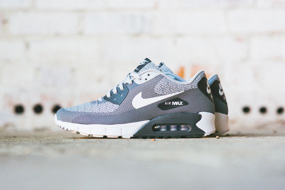 nike-air-max-90-jacquard-venom-green-wolf-grey-02_result