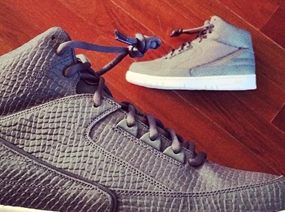 Nike Air Python “Cool Grey”