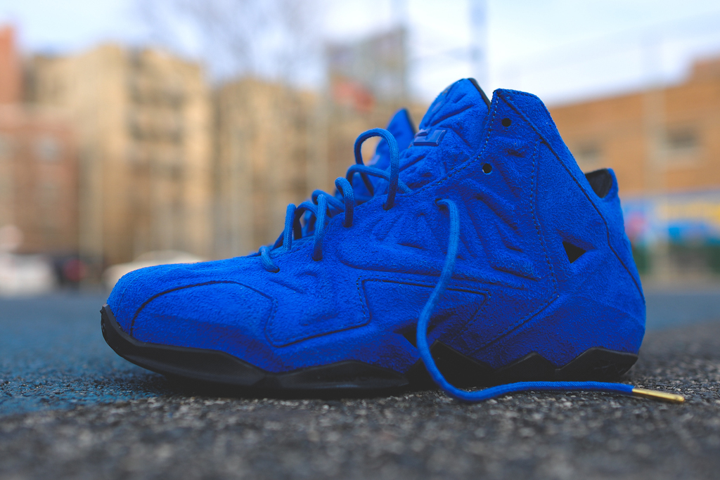nike-lebron-11-xi-ext-blue-suede-5