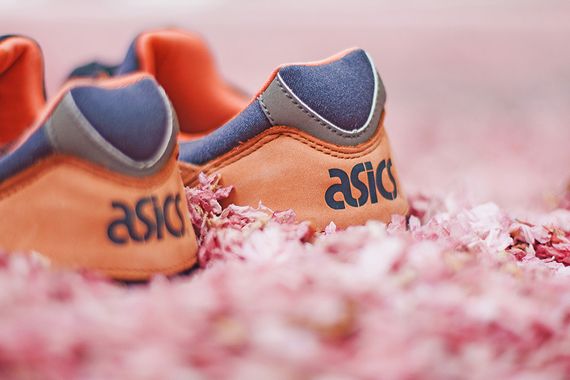 asics-ubiq-midnight bloom_02