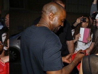 Kanye Exposes Fan’s Fake Red October’s