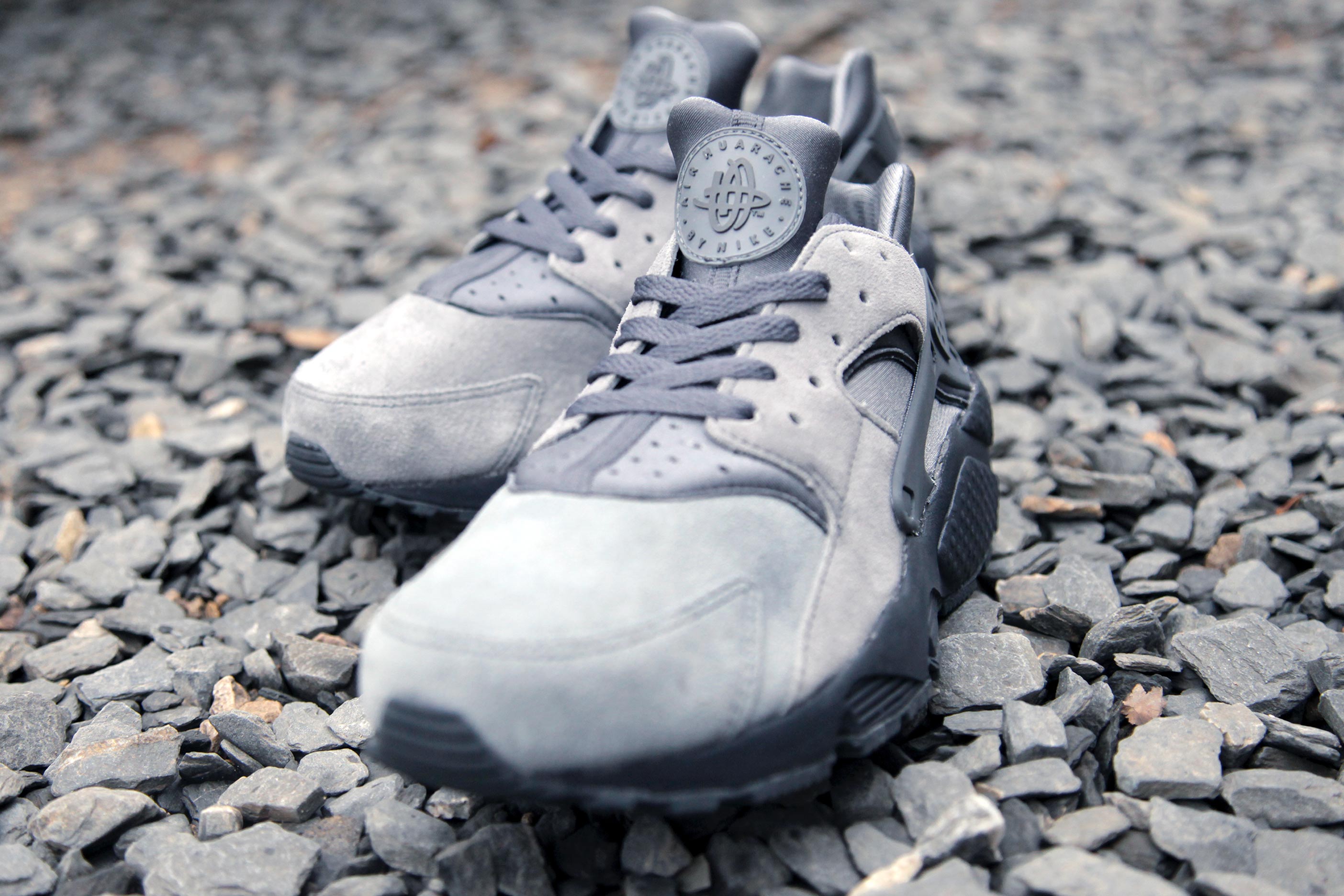 Nike-Huarache-Grey-Flint-Loden-6