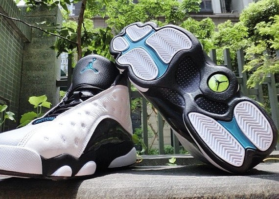 air-jordan-13-barons-01-570x407