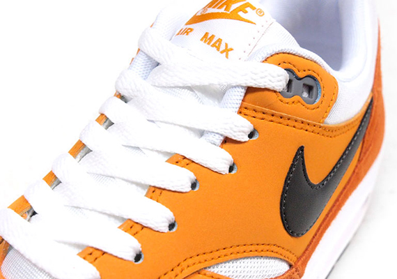 Nike Air Max 1 – Orange – White