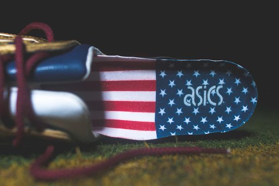 ronnie fieg-asics-kith football_07