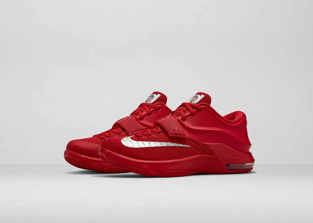 FA14_Bball_B1-KD7_Red-Front_Three_Quarter_Pair_Hero_large