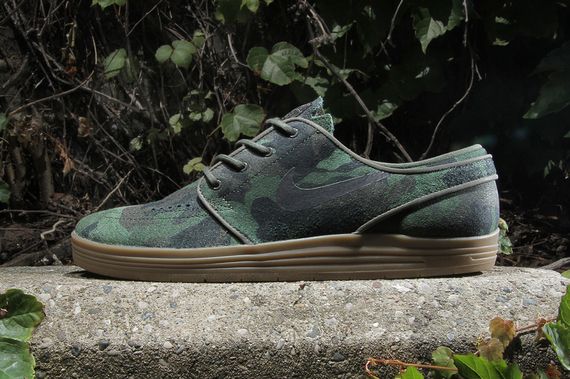 Nike SB Lunar Stefan Janoski QS “Camo”