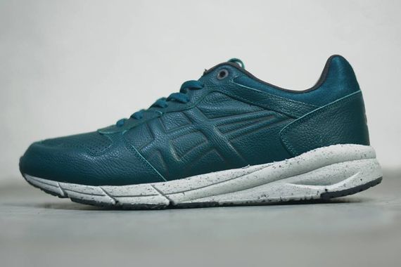 onitsuka tiger-shaw runner-leather pack