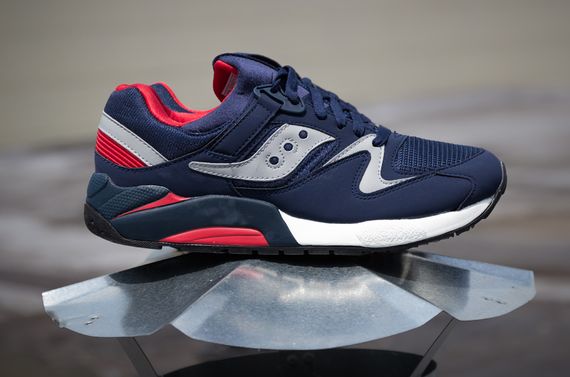 Saucony Grid 9000 – Blue, Red – Grey