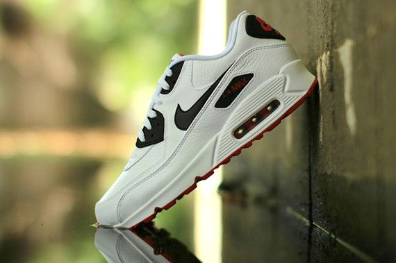 nike-air max 90 leather-white-black-red_04
