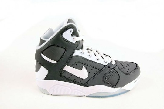 Nike-Air-Flight-Lite-High-Cool-Grey-540x359