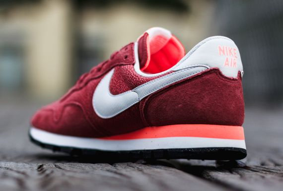 nike-air pegasus 83-hyper crimson_02