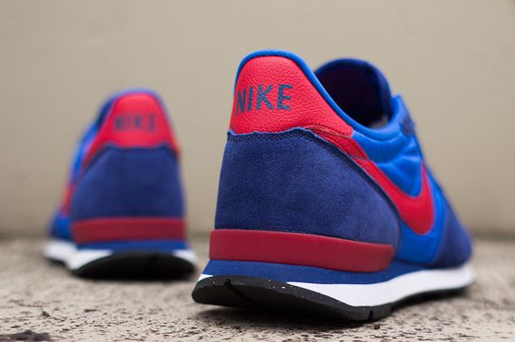 nike-internationalist-cobalt-gym_05