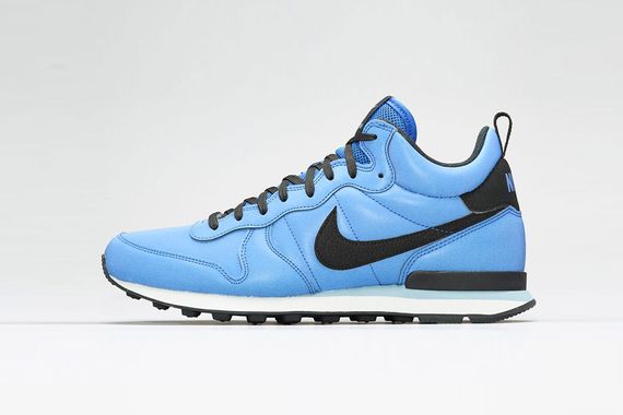 nike-internationalist mid-reflective pack_04