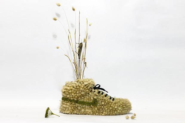 just-grow-it-crafting-nike-sneakers-from-flowers-1