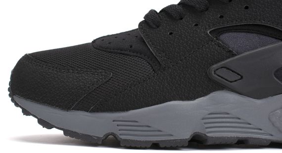 nike-air huarache-black-drk grey