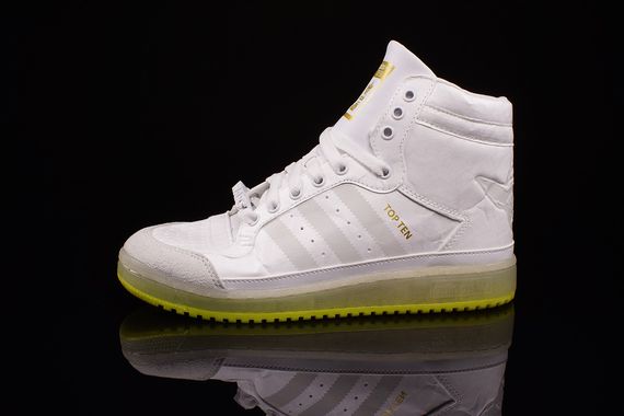 Star Wars x adidas Originals Kids – Top Ten Hi “Yoda”