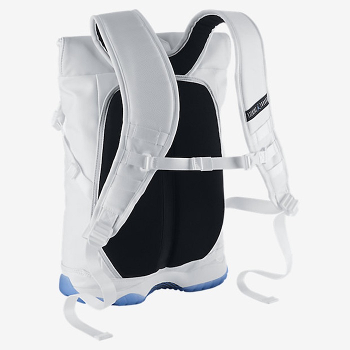 air-jordan-11-premium-bag-legend-blue-1