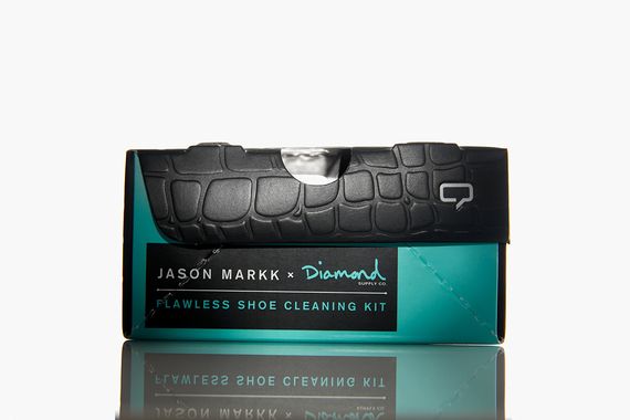 jason markk-diamond supply co-sneaker cleaning kit_08