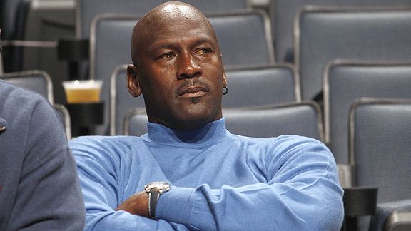 Throwback: Michael Jordan tells UNC Player not to Wear Kobe’s