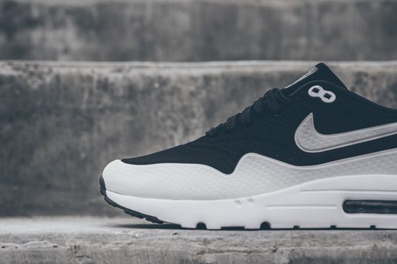 nike-air max 1 ultra moire-black-white_03