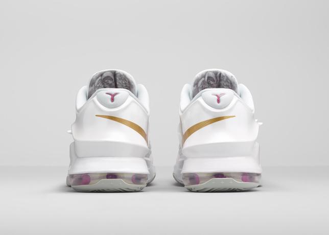 nike-kd-7-aunt-pearl-release-date_11