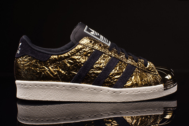 adidas-superstar-80s-metal-toe-gold-foil-02