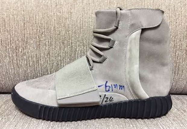 adidas YEEZY BOOST “Grey/Black” Sample