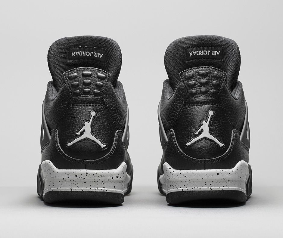 air-jordan-4-retro-tech-grey-oreo-5