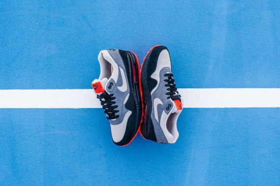 nike-air max 1 lthr-black-hot red-granite_02