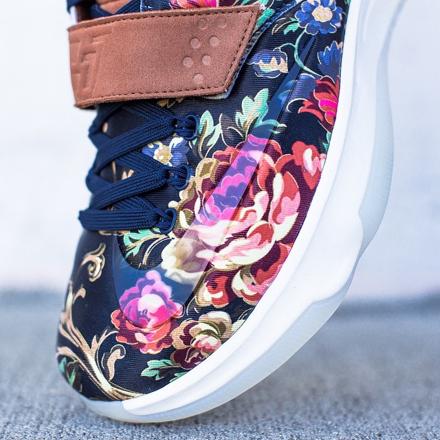 Nike KD 7 EXT “Floral”