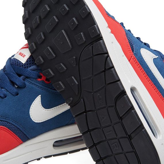 nike-air max 1 essential-navy-red_02