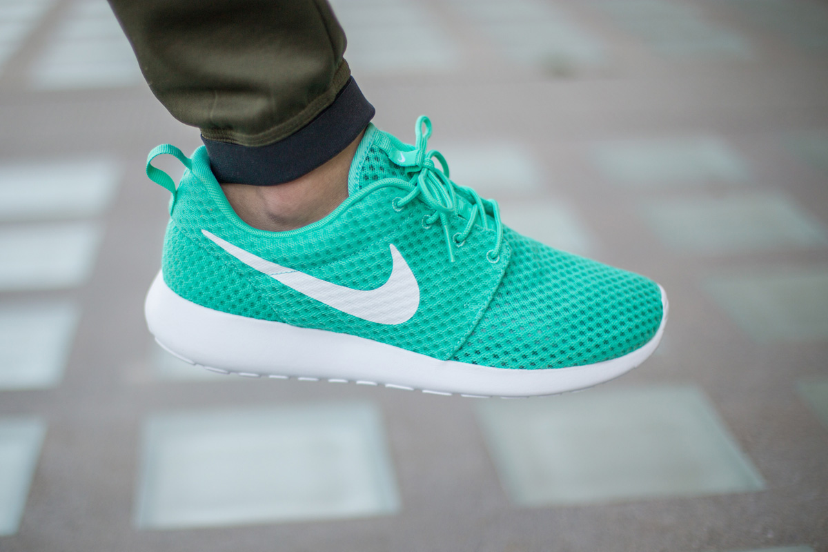Nike Roshe Run Breeze “Calypso Green”
