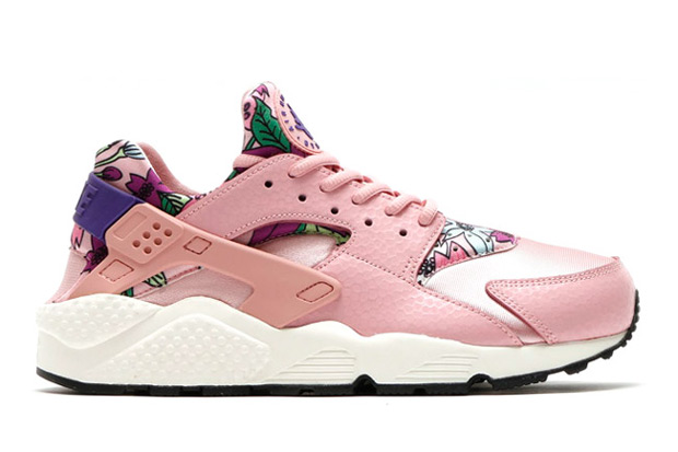 floral-huaraches-arriving-spring-021