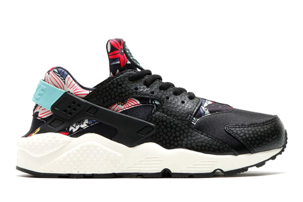 floral-huaraches-arriving-spring-051