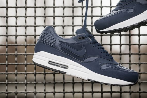 nike-air max 1 woven-black and navy_02