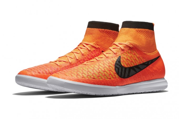 Nike MagistaX Proximo IC “Total Orange”