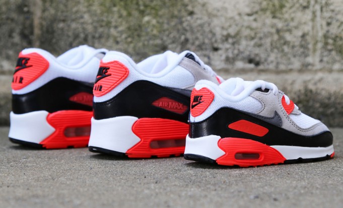 nike-air-max-90-infrared-family-sizes-1-681x412
