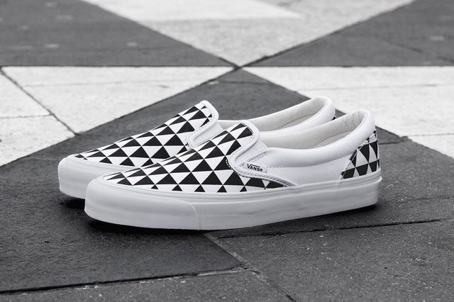 Sneakersnstuff x Vans OG Slip-On LX – Stockholm