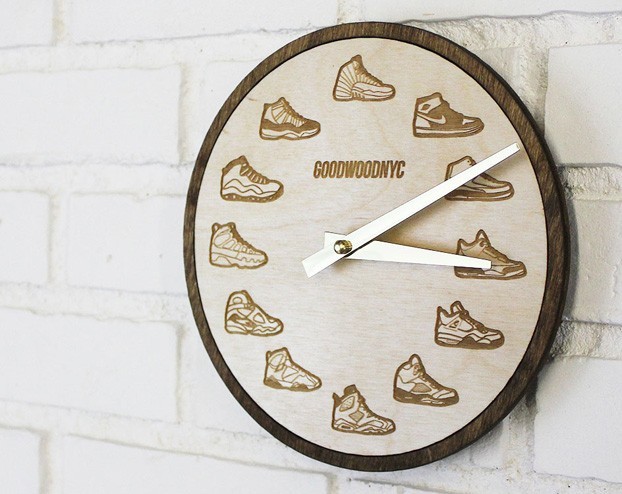 wooden-air-jordan-retro-wall-clock-622x494