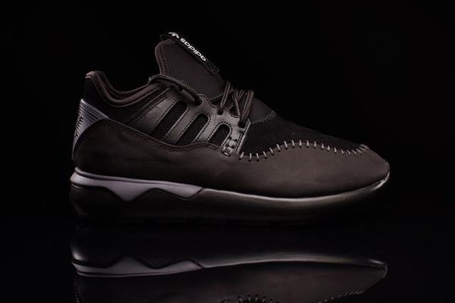 Adidas Tubular Moc “Black”