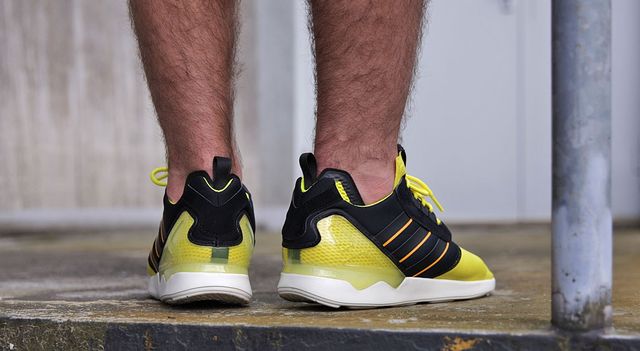 adidas-zx 8000 boost-bright yellow_02