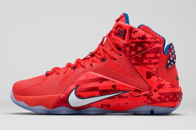 nike-lebron-12-4th-of-july-1_result