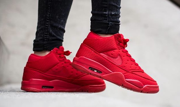 nike-air flight classic-uni red